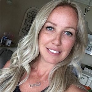 Meet your Posher, Tina